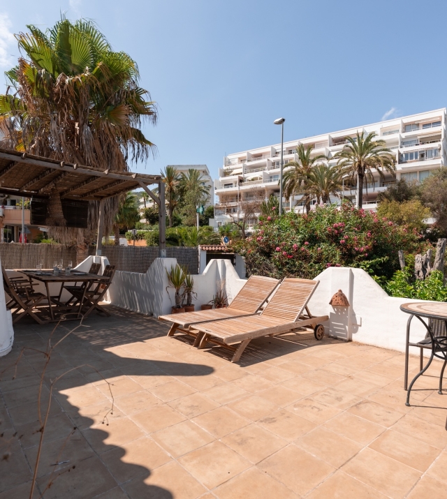 Resa Estates house huis te koop Siesta terrace.jpg